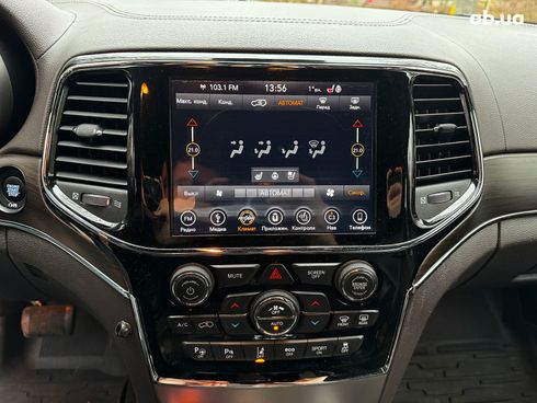 Jeep Grand Cherokee 2018 черный - фото 24