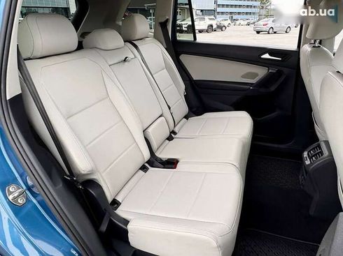 Volkswagen Tiguan Allspace 2020 - фото 24