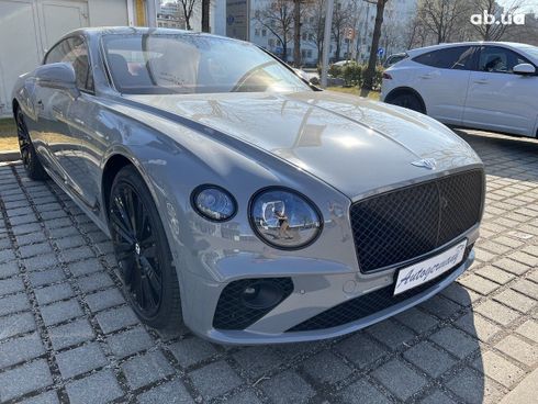 Bentley Continental GT 2022 - фото 36