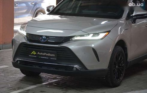 Toyota Venza 2021 - фото 7