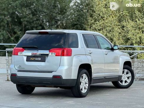 GMC Terrain 2011 - фото 27