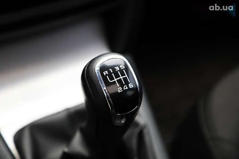 Skoda Octavia 2011 - фото 15