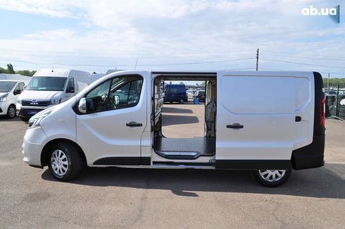 Renault Trafic 2020 - фото 27