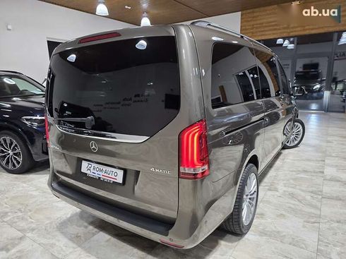 Mercedes-Benz V-Класс 2018 - фото 26