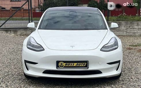 Tesla Model 3 2018 - фото 2