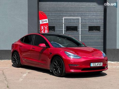 Tesla Model 3 2021 - фото 12