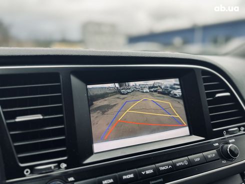 Hyundai Elantra 2016 белый - фото 20