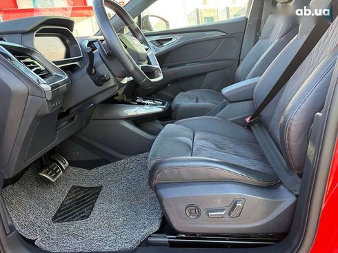 Audi Q5 e-tron 2022 - фото 18