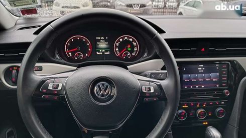 Volkswagen Passat 2021 - фото 22