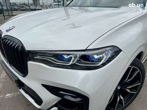 BMW X7 2022 - фото 22