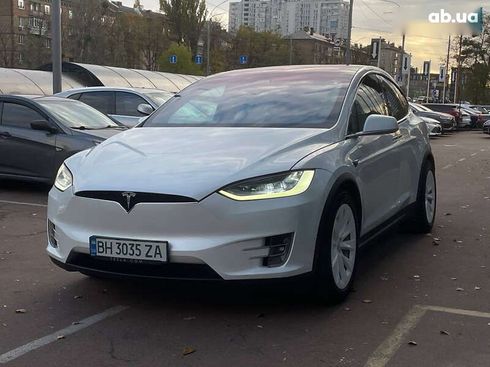 Tesla Model X 2020 - фото 6