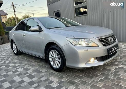 Toyota Camry 2013 - фото 12