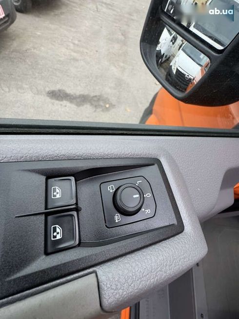 Volkswagen Crafter 2021 - фото 16