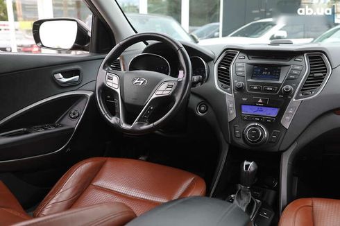 Hyundai Santa Fe 2013 - фото 12
