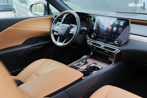 Lexus RX 2023 - фото 13