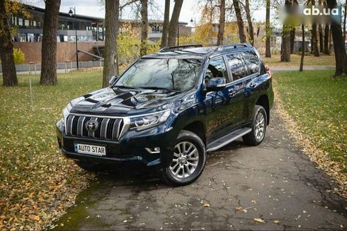 Toyota Land Cruiser Prado 2017 - фото 2