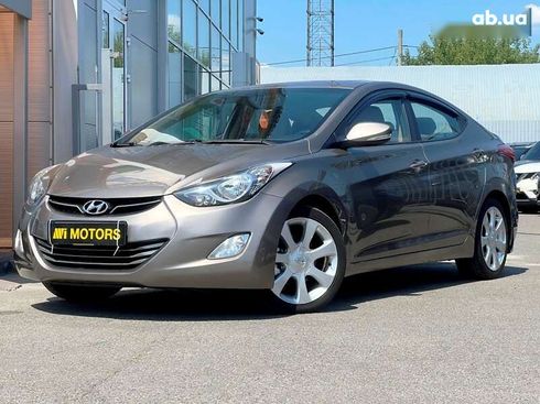 Hyundai Elantra 2013 - фото 3