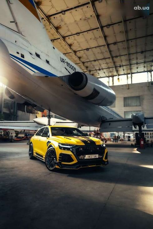Audi RS Q8 2020 - фото 7