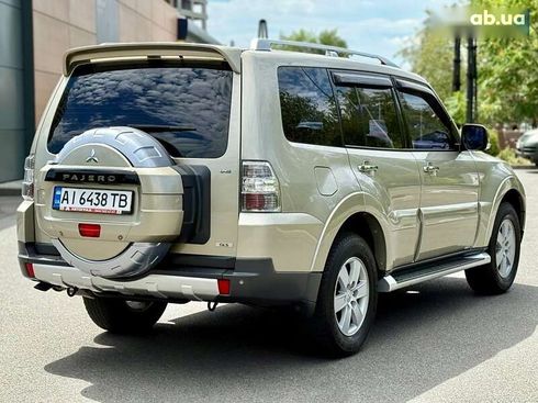 Mitsubishi Pajero 2008 - фото 8