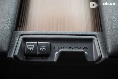 Toyota Sienna 2022 - фото 28