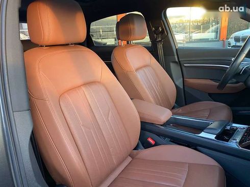 Audi E-Tron 2021 - фото 29