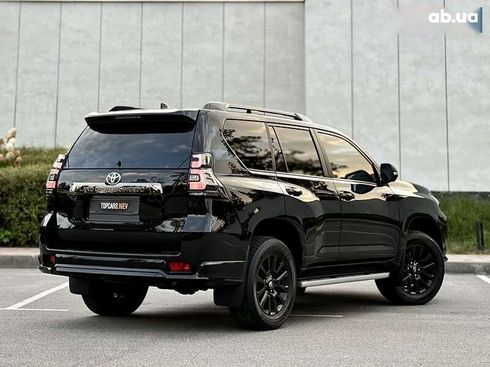 Toyota Land Cruiser Prado 2020 - фото 14
