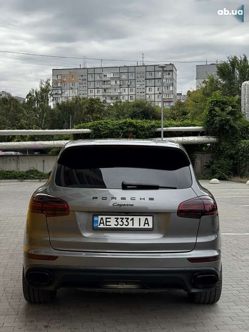 Porsche Cayenne 2015 - фото 3