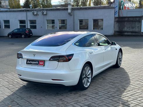 Tesla Model 3 2017 белый - фото 5