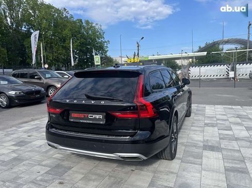 Volvo V90 2018 - фото 10