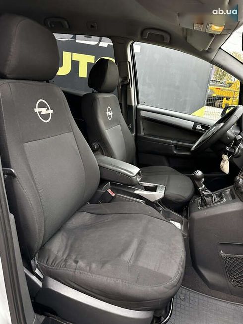 Opel Zafira 2007 - фото 13