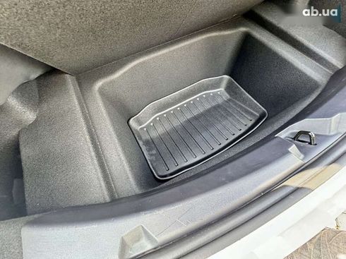 Tesla Model 3 2022 - фото 16