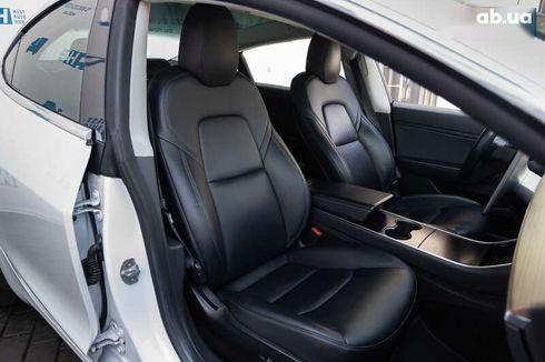 Tesla Model 3 2019 - фото 24