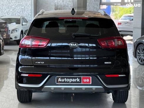 Kia Niro 2018 черный - фото 6