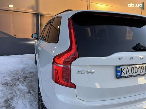 Volvo XC90 2023 - фото 26