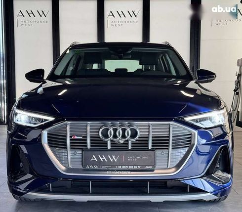 Audi E-Tron 2021 - фото 2