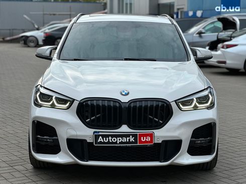BMW X1 2015 белый - фото 2