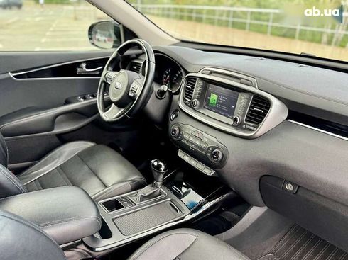 Kia Sorento 2015 - фото 15