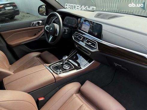 BMW X5 2020 - фото 29