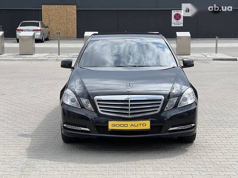 Mercedes-Benz E 200 2012 - фото 2
