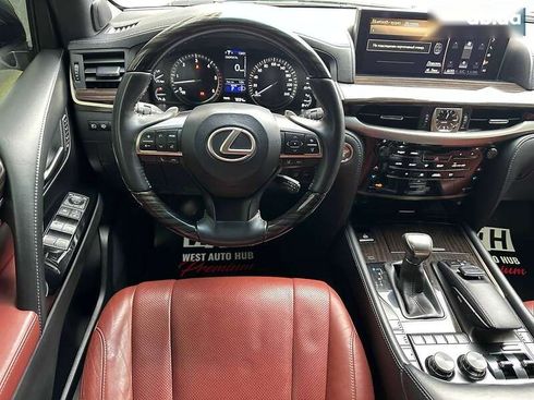 Lexus LX 2019 - фото 23