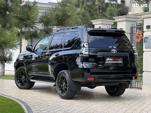 Toyota Land Cruiser Prado 2023 - фото 8