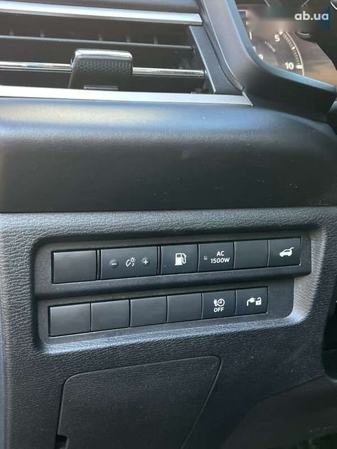 Mitsubishi Outlander 2023 - фото 24