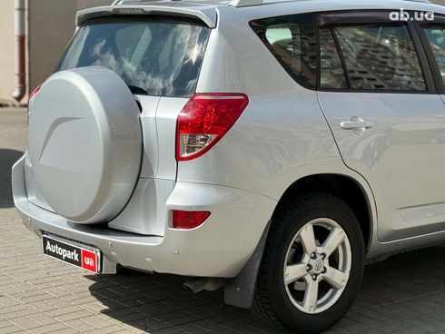 Toyota RAV4 2007 серый - фото 6