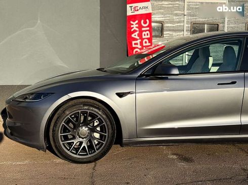 Tesla Model 3 2025 - фото 5