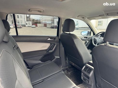 Volkswagen Tiguan 2019 черный - фото 21