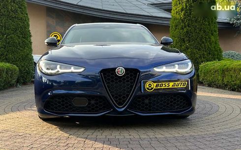 Alfa Romeo Giulia 2017 - фото 2