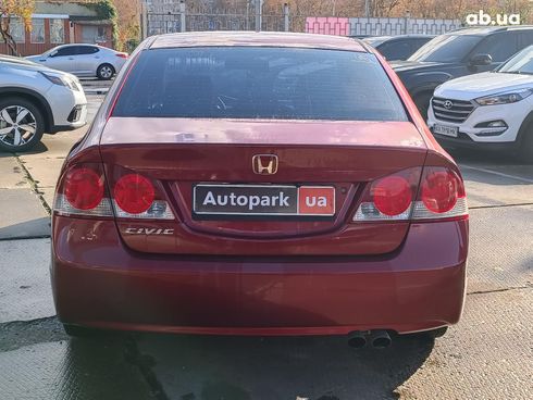 Honda Civic 2008 красный - фото 8