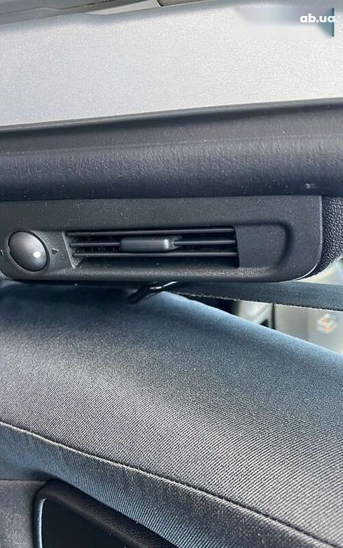 Renault Scenic 2015 - фото 26