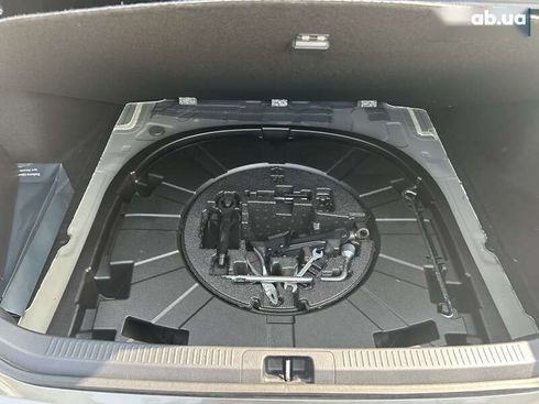Toyota Camry 2024 - фото 11