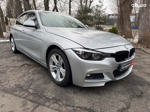 BMW 3 серия 2017 серый - фото 3